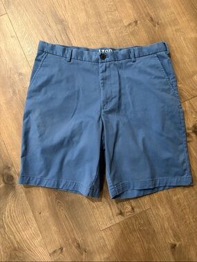 Izod Men's Slate Blue Flat Front Chino Shorts